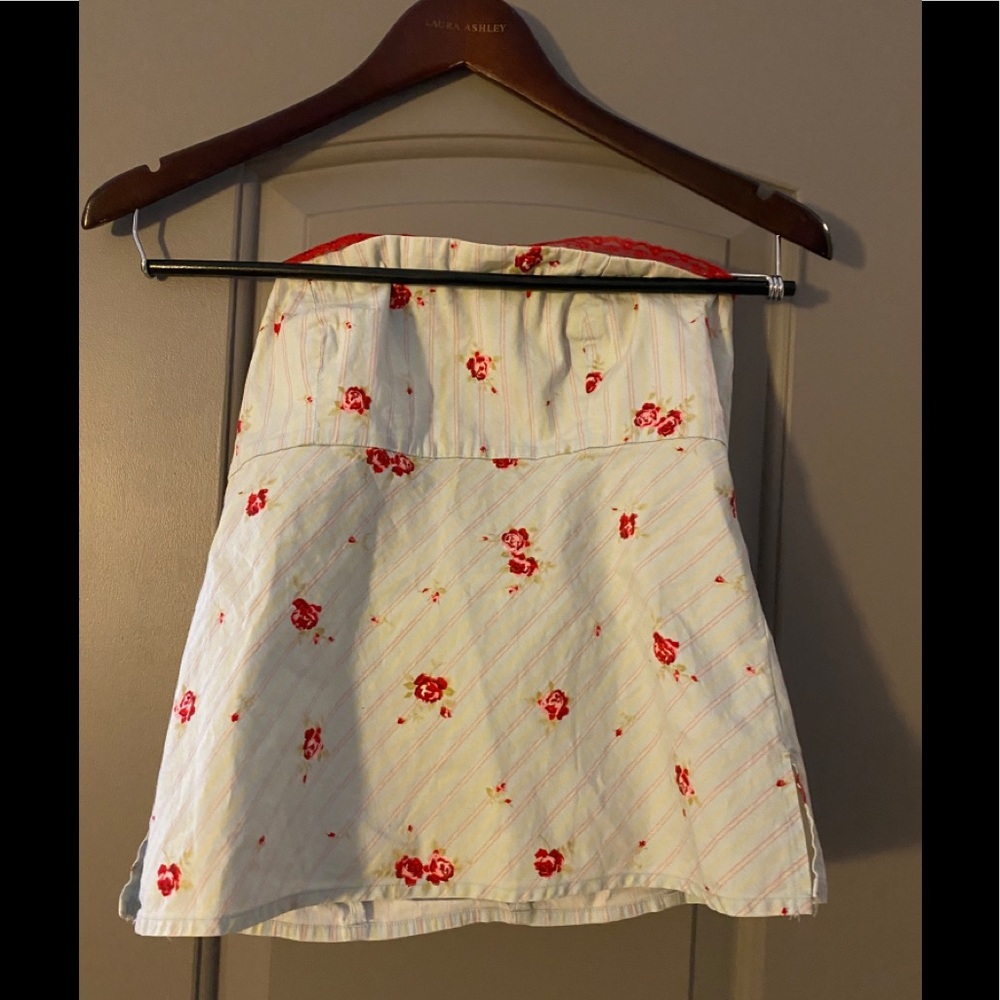 Charlotte Russe 🌹 Rose strapless tank top